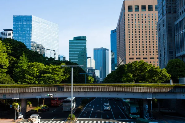 Edificios Modernos Cielo Azul Tokio Japón — Foto de Stock