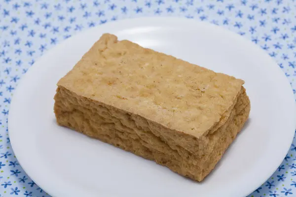 Arka Planda Lezzetli Tofu Puff Kapat — Stok fotoğraf