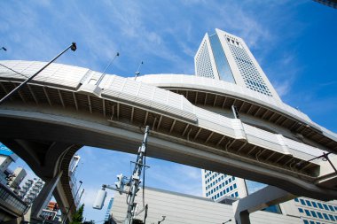 Şehirdeki modern binalar 