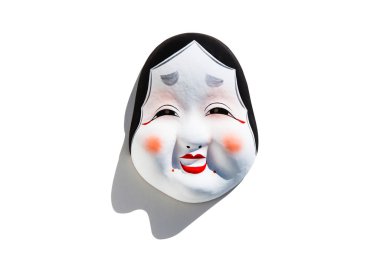 Kadın tiyatrosunun geleneksel Japon kültür maskesi. Tamam.