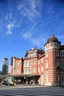 Tokyo İstasyonu, Japonya 'nın başkenti Tokyo' ya açılan kapıdır..