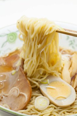 Kasede domuz etli erişte çorbası, Japon yemeği.. 