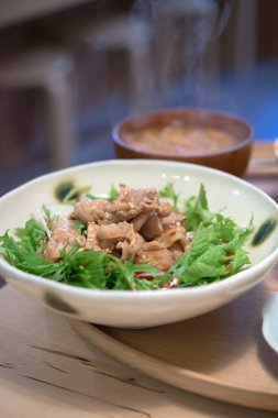 Lezzetli Asya yemeklerinin yakın görüntüsü