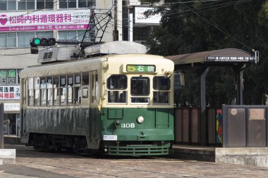 Japonya 'da klasik tramvay, seyahat yeri.