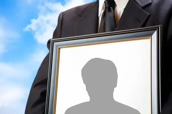 Close View Person Holding Funeral Frame Man Silhouette — Stock Photo, Image