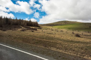 Gündüzleri inanılmaz dağlar manzarası