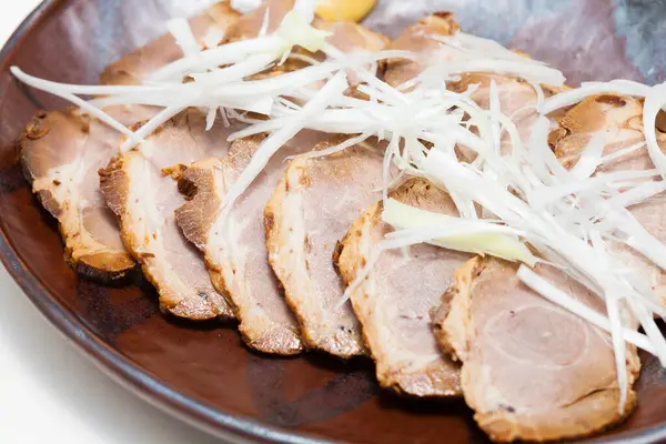 Close View Delicious Fresh Sliced Meat Plate — Stock Photo, Image