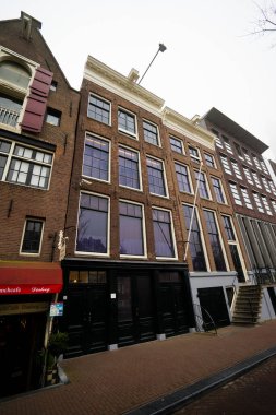 Amsterdam, Hollanda: Amsterdam 'da tipik eski evler