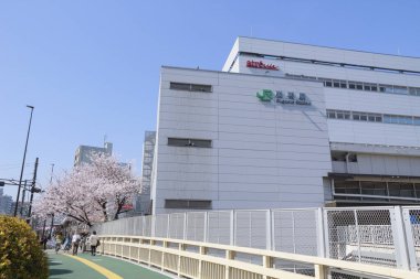 Japon kentinin gündüz kentsel mimari görüşü