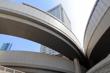 Roppongi, Tokyo, Japonya - Japonya 'da gündüz vakti Urban Expressway Manzarası