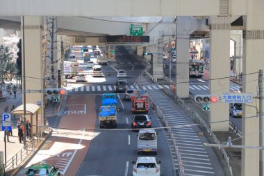 Roppongi, Tokyo, Japonya - Japonya 'da gündüz vakti Urban Expressway Manzarası