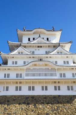UNESCO 'nun dünya mirası alanının ana kulesi Himeji Kalesi, Japonya' nın balıkçıl şatosu olarak da bilinir..