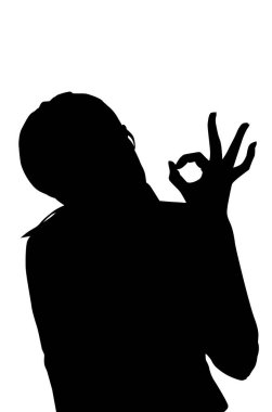 Tamam işareti gösteren bir kadının silüeti