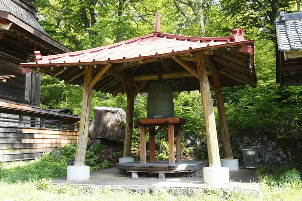 Scenic Foto Van Een Oeroude Japanse Heiligdom — Stockfoto