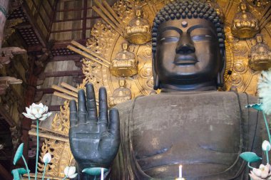 tapınağın güzel Buda heykeli