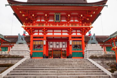 Japon şehrindeki geleneksel tapınak.