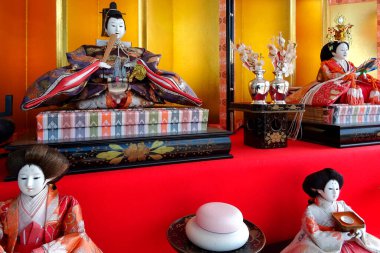 Tokyo - 16 Mayıs: Tokyo Japonya 'daki geleneksel Japon tapınağı 16 Mayıs, 27 Tokyo, Japonya