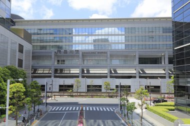 Şehirdeki modern binalar