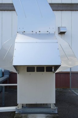 depolama için metal bir kap