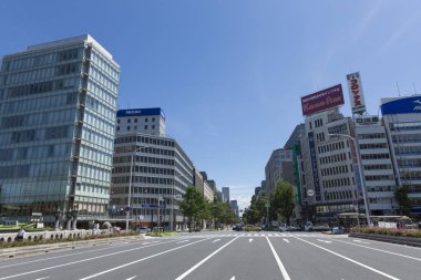 Şehirdeki modern binalar