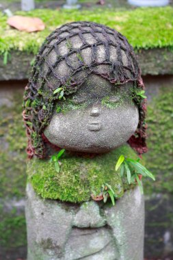 Zojoji Tapınağı Sentaikoiku Jizo Heykeli