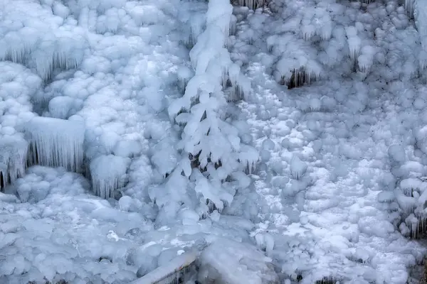 Paisagem Inverno Com Rio Congelado — Fotografia de Stock
