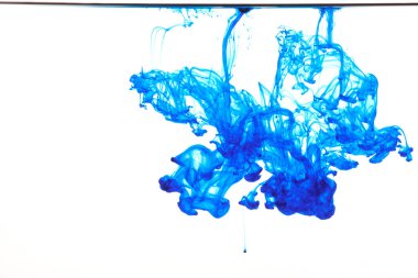 Beyaz arkaplanda soyut mavi sıçramalar      