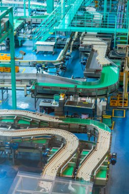 Taşıyıcı cin modern fabrika, bitkiler için ekipman