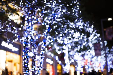 Yılbaşı ışıklarının bulanık arkaplanı