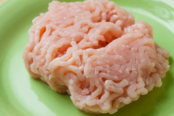 Mięso Mielone Wieprzowe Talerzu — Zdjęcie stockowe