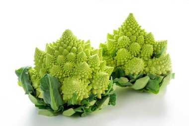 Romanesco brokoli (brokoli Romanesco, Romanesk karnabahar veya kısaca Romanesco olarak da bilinir) taze sebzeler