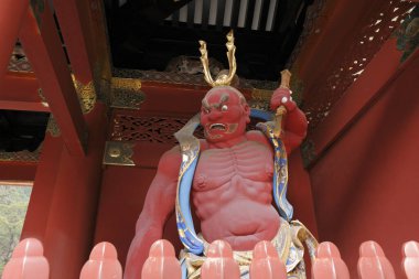 Nikko, Japonya 'da bir tanrı heykeli manzarası