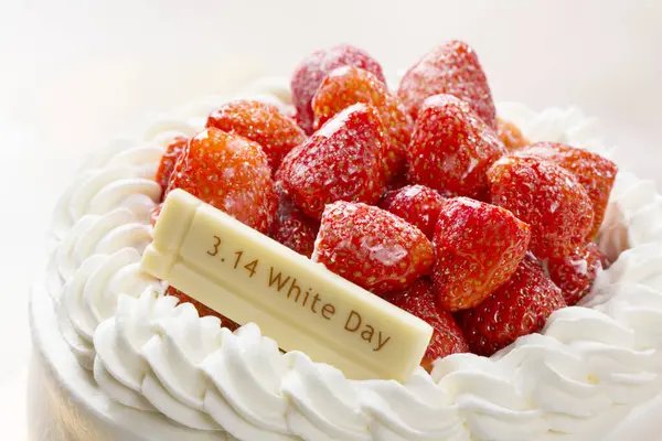 Kuchen Mit Einem Schild Mit Der Aufschrift Weißer Tag — Stockfoto