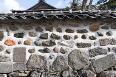 Geleneksel taş duvar, antik mimari