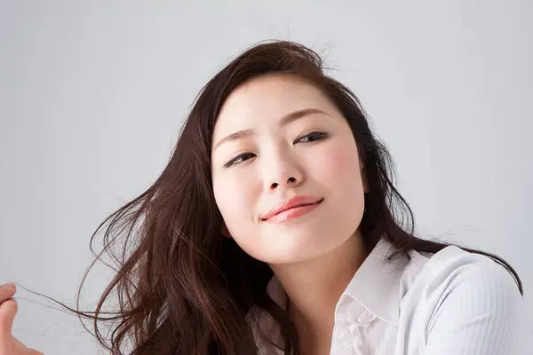 Retrato Hermosa Mujer Asiática Posando Estudio —  Fotos de Stock
