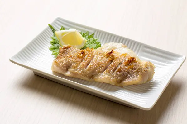 Fish Dish Lemon Wedge — Stock Photo, Image
