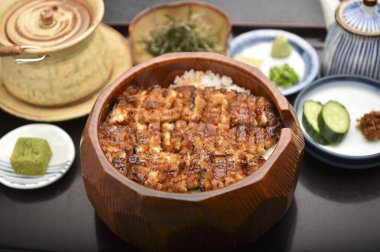 Lezzetli Asya yemeklerinin yakın görüntüsü