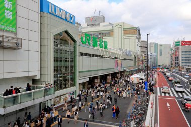 Tokyo 'nun Shinjuku ilçesinde yeni bir otobüs terminali açıldı..