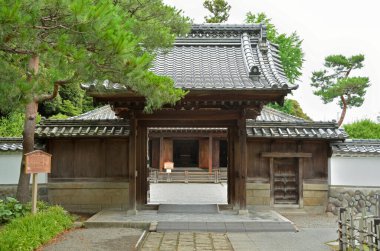 Güzel Japon tapınağı, Budizm konsepti