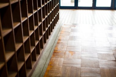 Japon ilkokulu iç işleri.