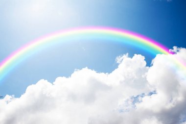 Bulutlu mavi gökkuşağı, doğal arka plan 