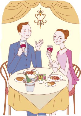 Genç bir çift restoran masasında yemek yiyor.