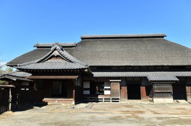 Tapınak manzarası, geleneksel Japon mimarisi.