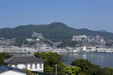 Kırsal Japonya 'da kentsel yaşamın ve doğanın barışçıl bir arada yaşaması