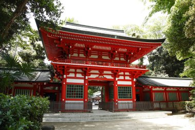 Tapınak manzarası, geleneksel Japon mimarisi.