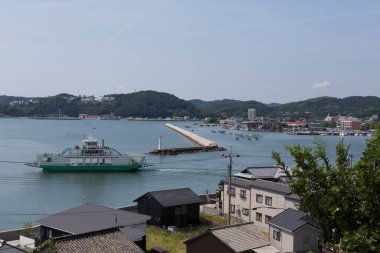 Kırsal Japonya 'da kentsel yaşamın ve doğanın barışçıl bir arada yaşaması