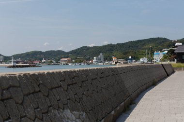 Kırsal Japonya 'da kentsel yaşamın ve doğanın barışçıl bir arada yaşaması