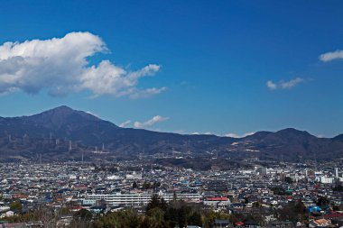 Kırsal Japonya 'da kentsel yaşamın ve doğanın barışçıl bir arada yaşaması