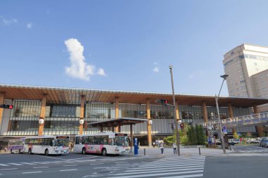Nagano İstasyonu (Nagano-eki), Japonya 'nın Nagano şehrindeki tren istasyonu, Doğu Japonya Demiryolu Şirketi (JR East) tarafından işletilmektedir.)