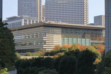 Naikaku Sori Daijin Kantei, aynı zamanda Başbakanın Japonya Resmi Konutu veya Kabine Sekreterliği olarak da bilinir.. 